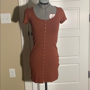 Ribbed, mid thigh dress, rustic brown.